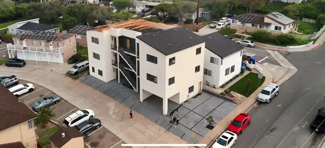 Multifamily building, San Diego