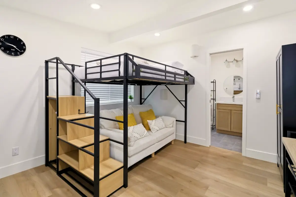 Bay Ho garage conversion — loft and bathroom